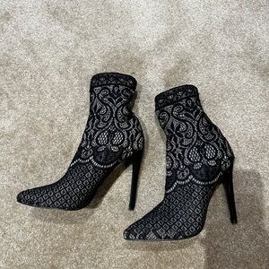 Steve Madden booties - size 7